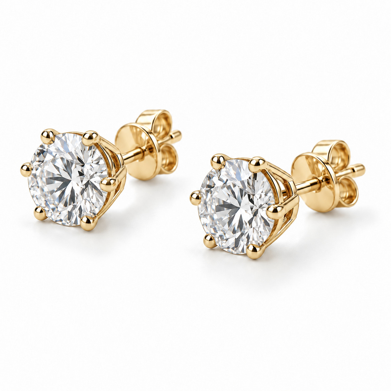 LIGHTGREEN Six-Prong Solitaire Stud in 18K yellow gold with a lab-grown diamond